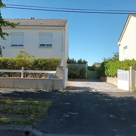Gite Du Jardin De Charlotte - Maison Avec Jardin Clos Дом отдыха