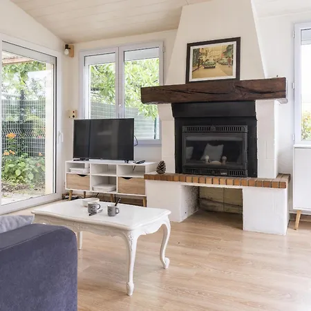 Gite Du Jardin De Charlotte - Maison Avec Jardin Clos * Saint-Gereon